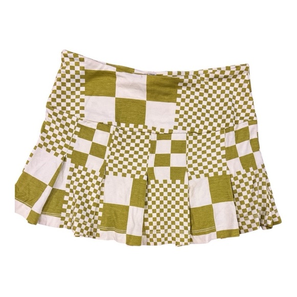 URBAN OUTFITTERS Olive Checkered Skirt NWT - Picture 2 of 3